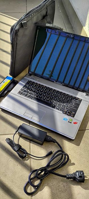 Laptop Lenovo IdeaPad G530 WiFi HDMi 15" DVD Kamerka RJ45 Ethernet OBD