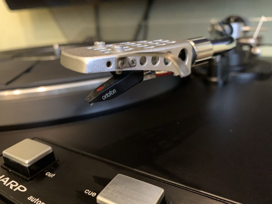 Програвач вінілових платівок Sharp RP-1144 Automatic stereo turntable ...