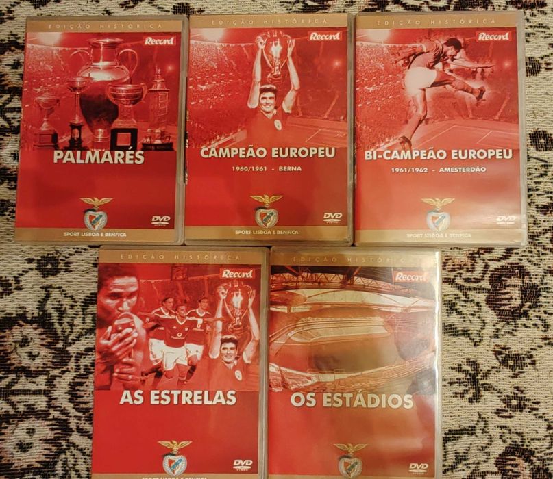 Trivial Pursuit (Edição Benfica Campeão 04/05)+Jogo Damas Benfica+5DVD