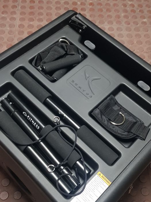 Fitness cube exelente para treinar e dar treinos online ou outdoor