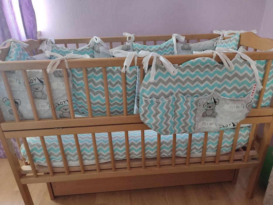 Дитяче ліжечко маятник з шухлядою + комплект