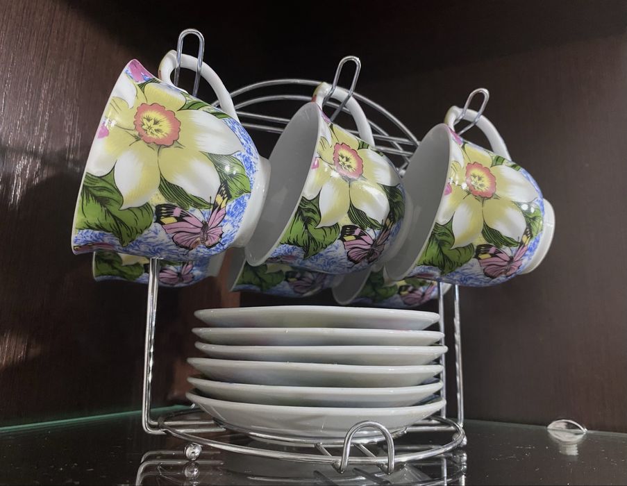 Набір чашок з блюдцем