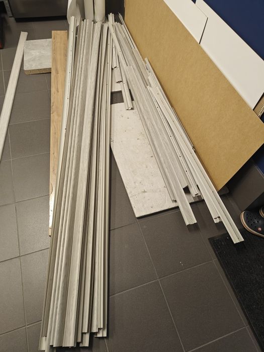 Listwy przypodłogowe PCV Świerk Norweski 5102 Flex Vox Vilo - 74 metry