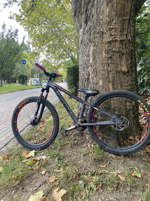 Велосипед Leon super junior 26 Дерт/стрит