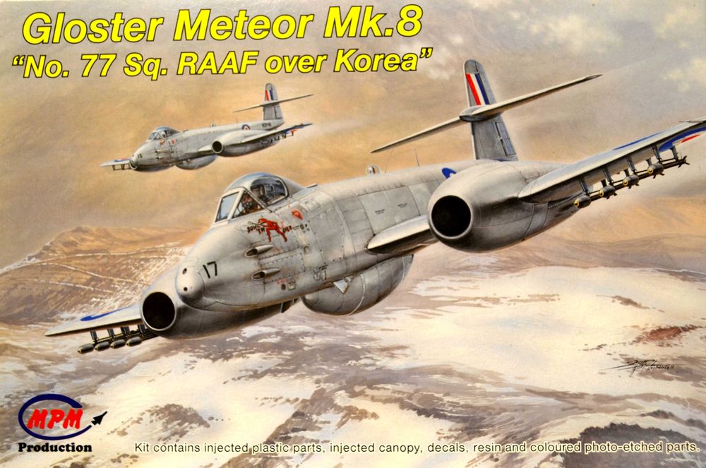 Сборная модель самолета 1\72 Meteor Mk.8