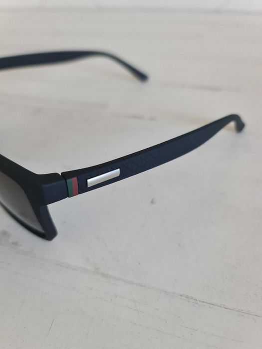 Óculos de Sol Escuros Novos Caixa Estilo Wayfarer Dark Sunglasses