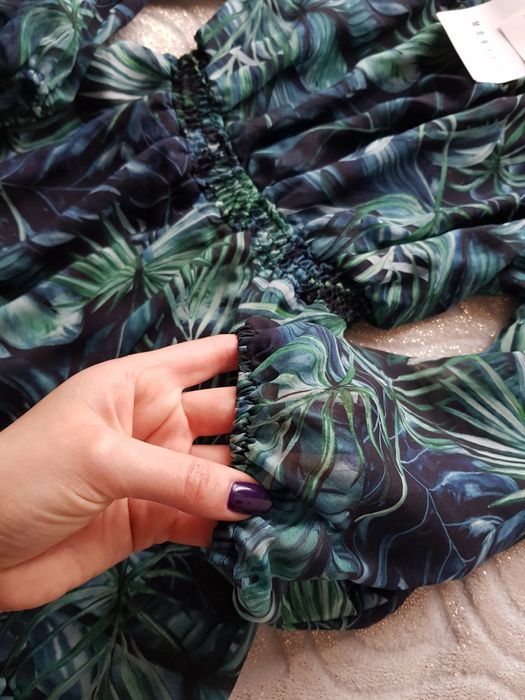 Mohito mini sukienka XS/S nowa z metką z falbanką zielona w kwiaty na wiosnę lato wakacje floralprint