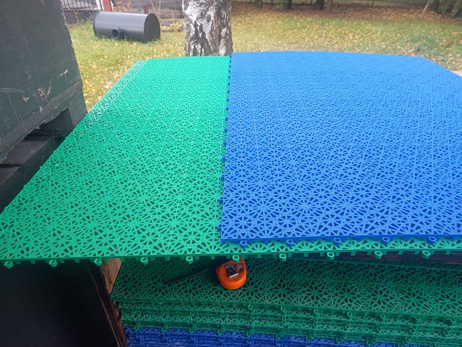 Mata plastikowa na podłogę