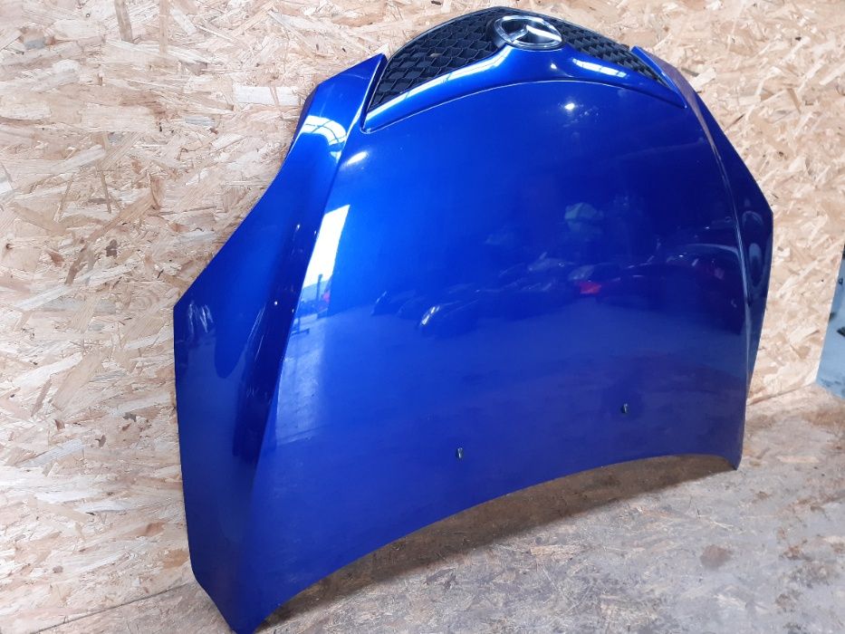 Maska Mazda 3 z grillem kolor niebieski