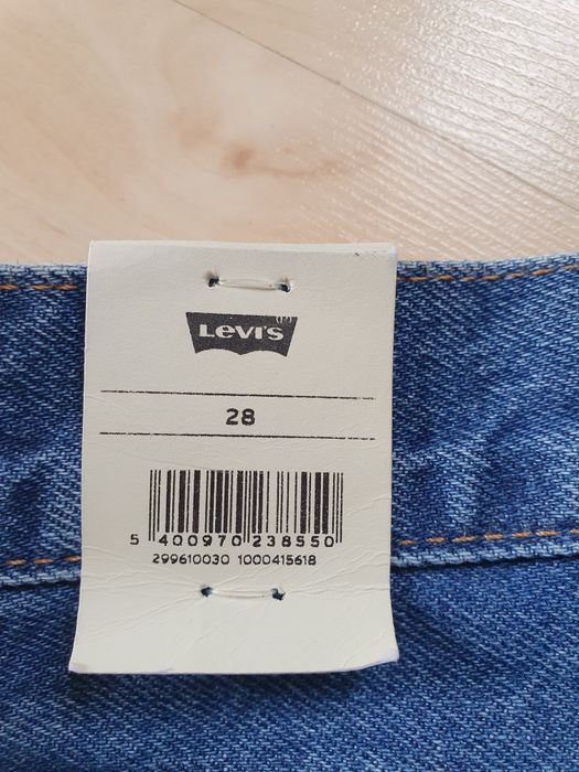 Nowe damskie szorty Levi's 501 Rolled Shorts rozm. 28