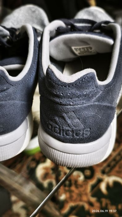 Кросівки adidas оригінал