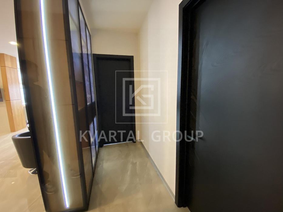 Продам 2к квартиру 96м2 з якісним ремонтом на Печерську!