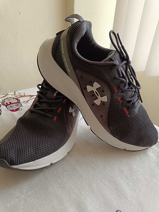 Tênis Under Armour Charged Surpass Masculino - Cinza e Verde N45