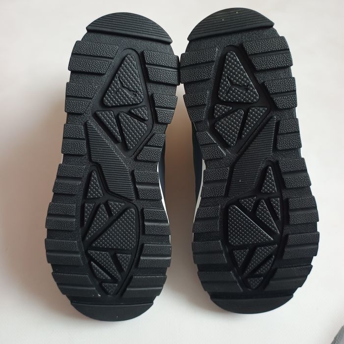 Нові оригінальні зимові Puma р34.5, 34, 33.