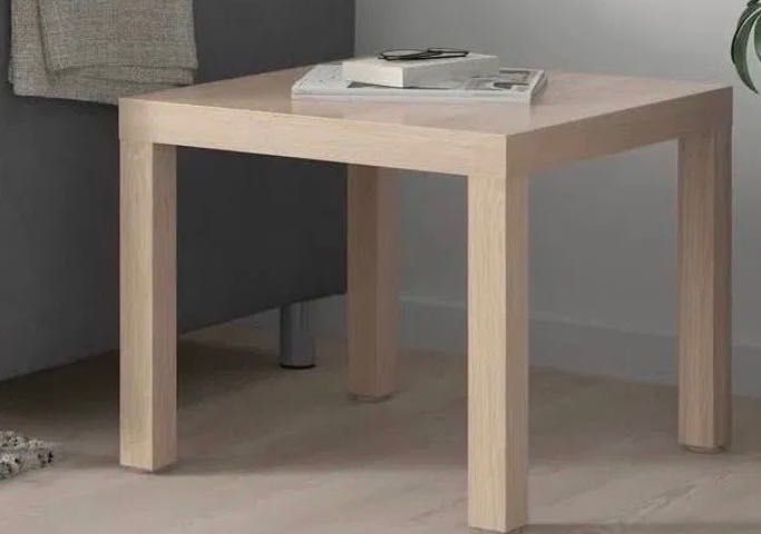 Nowy stolik imitacja dębu do pokoju dziecka