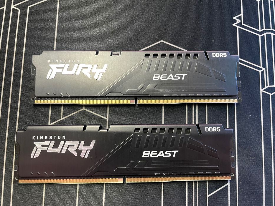 Memórias RAM DDR5 kit 16gb 5600MHZ com fatura de garantia de loja !