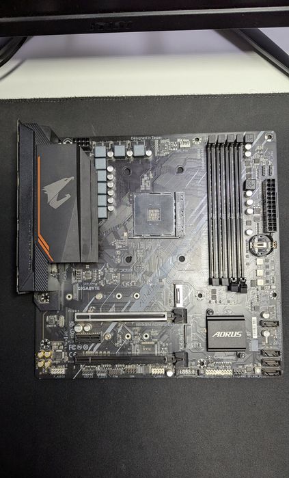 Gigabyte B550M aorus elite