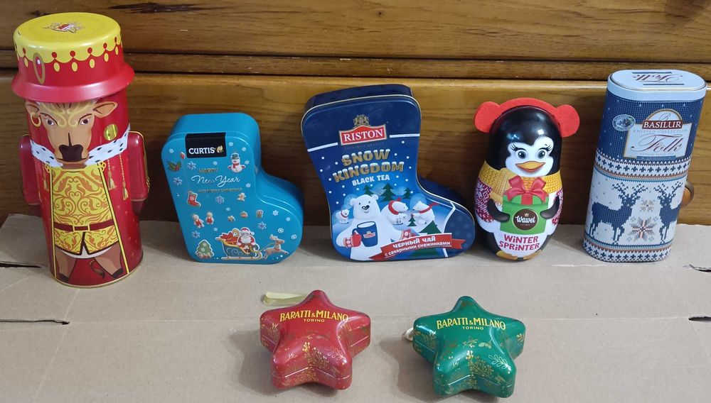 Коробка жестяная