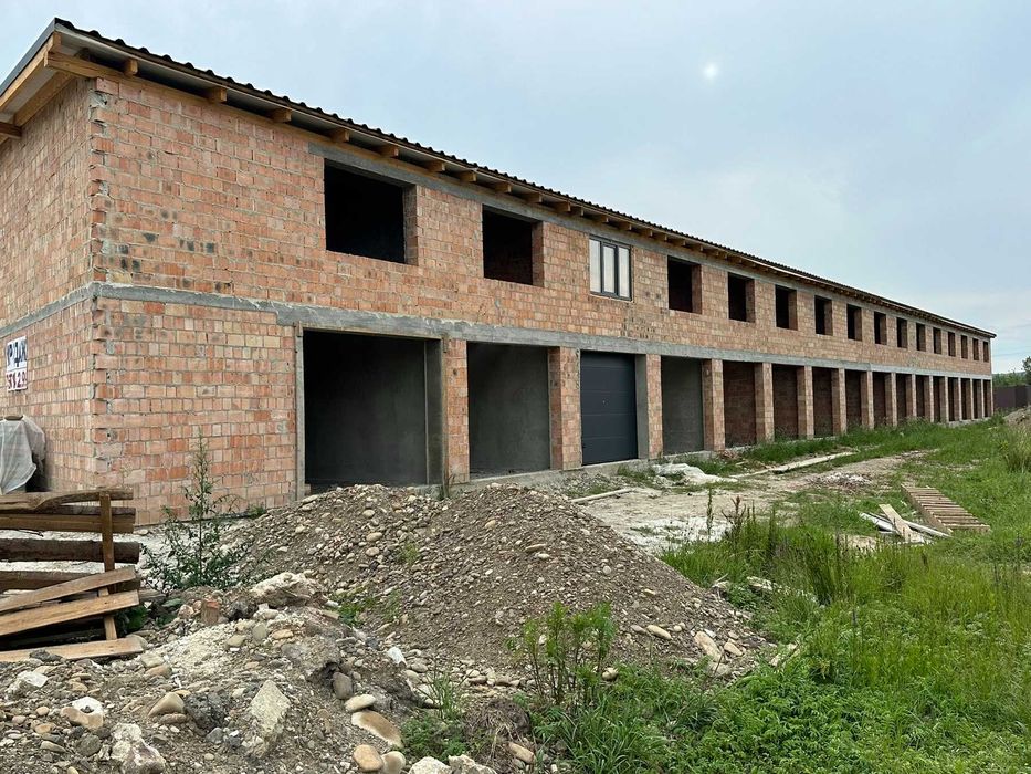 Продаж 2-поверхових гаражів 42м2 в гаражному містечку у Крихівцях_VD