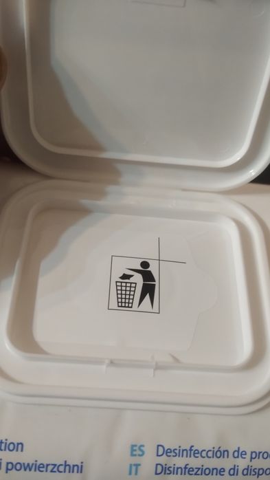 Chusteczki nawilżające dezynfekujące