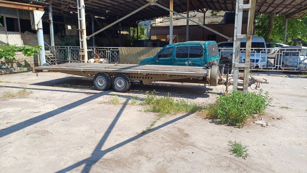 Продам Лавету Евакуатор  2017 рік