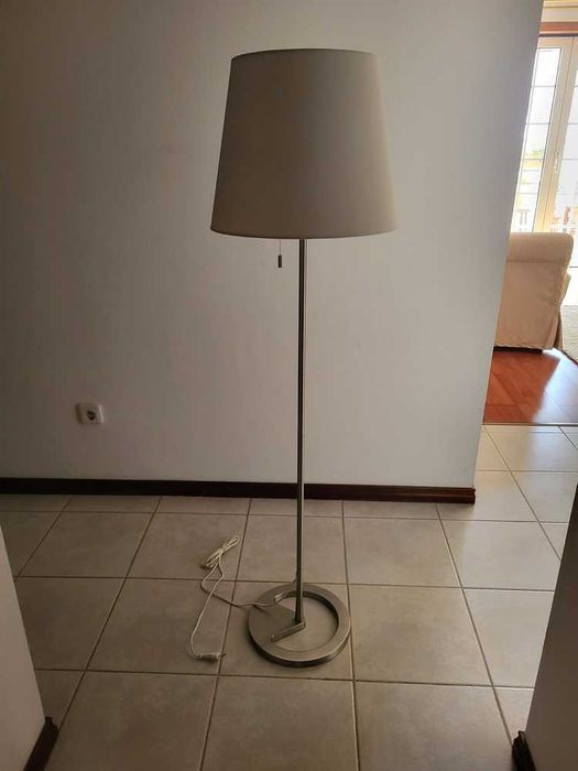 Candeeiro de Pé Nyfors