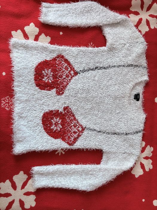 Sweter zimowy biały