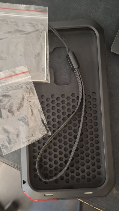 Folia szklana + Doom pancerz Case metalowa obudowa dla S9+