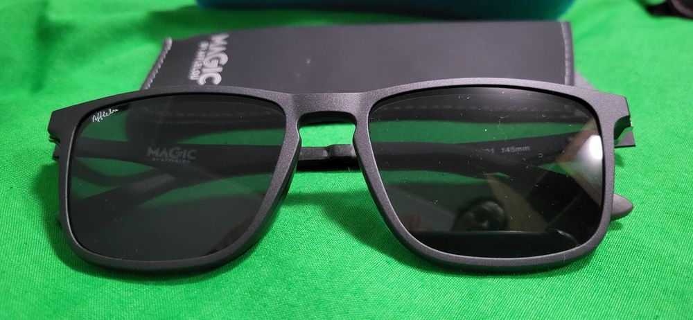 Óculos - armação + caixa + clip lentes sol