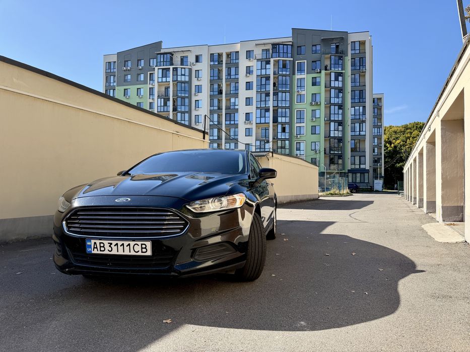 Ford Fusion 2013 рік гібрид/hybrid