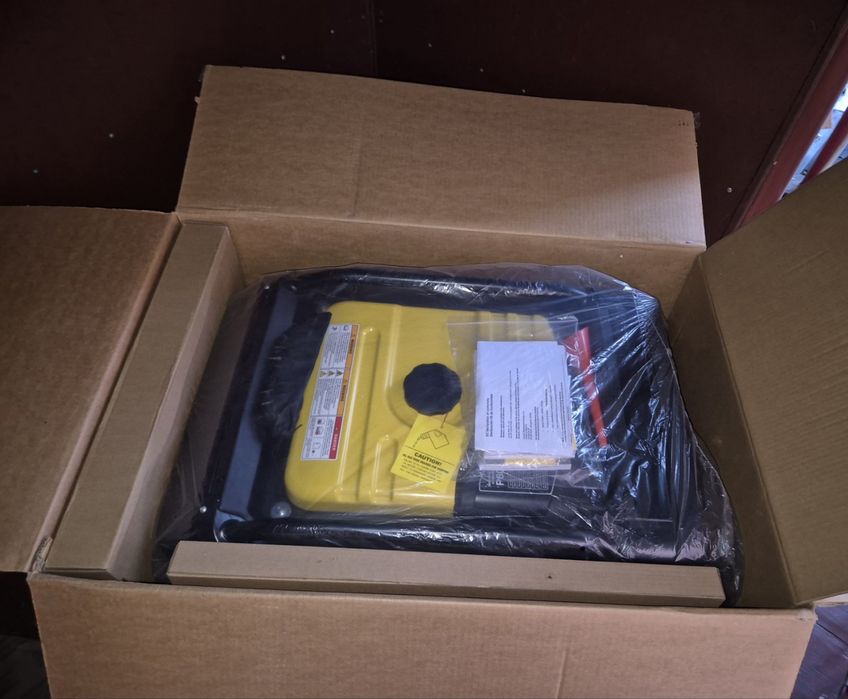 Бензиновий інверторний генератор Atlas Copco P 6000і