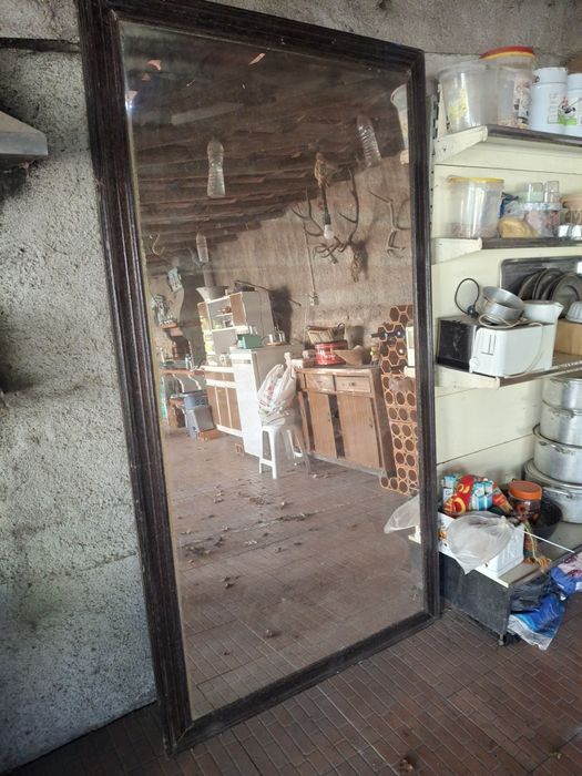 Espelho de grandes dimensões