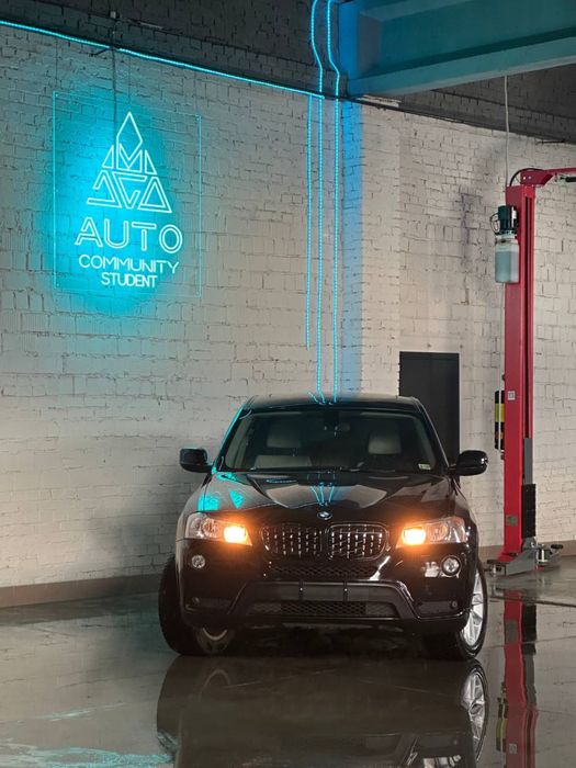 Продам BMW X3 f25 2.0 бенз 2014 рік