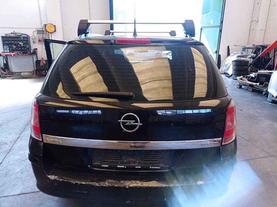 Розбірка Opel Astra H, шрот, запчастини Z19DT