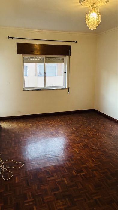 Quartos disponiveis para alugar ( apartir de dia 28 de Janeiro)