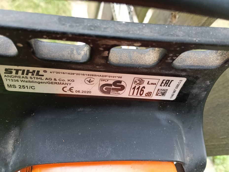 2020 rok.  Pila Stihl ms 251