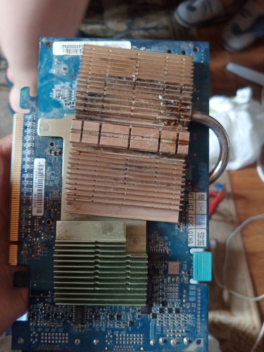 Продам запчасти на кампютер всё робочые в хорошем состоянии