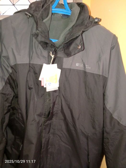 Куртка чоловіча бренду Mountain Warehouse