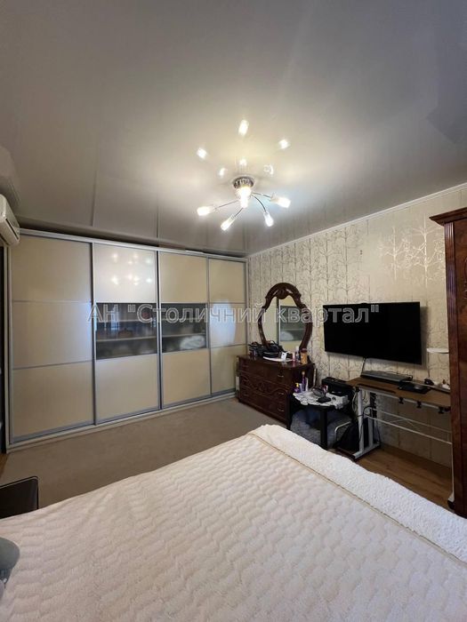 Є відновлення Позняки 2-х кімнатна Олександра Кошиця 10/21 є інвертор