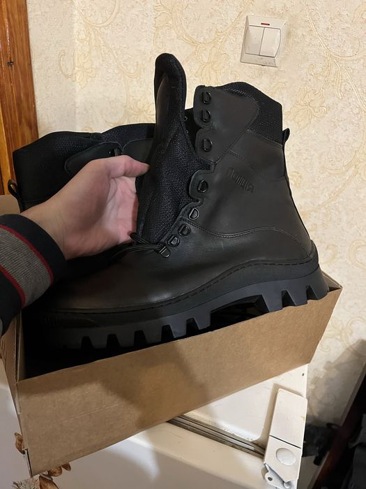 Берци зимові ПОЛІЦІЯ