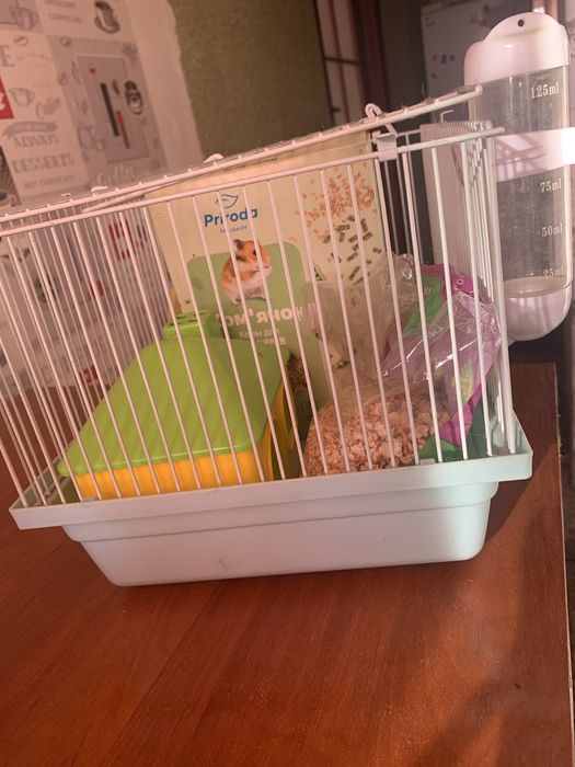 Продам клетку для хомяка