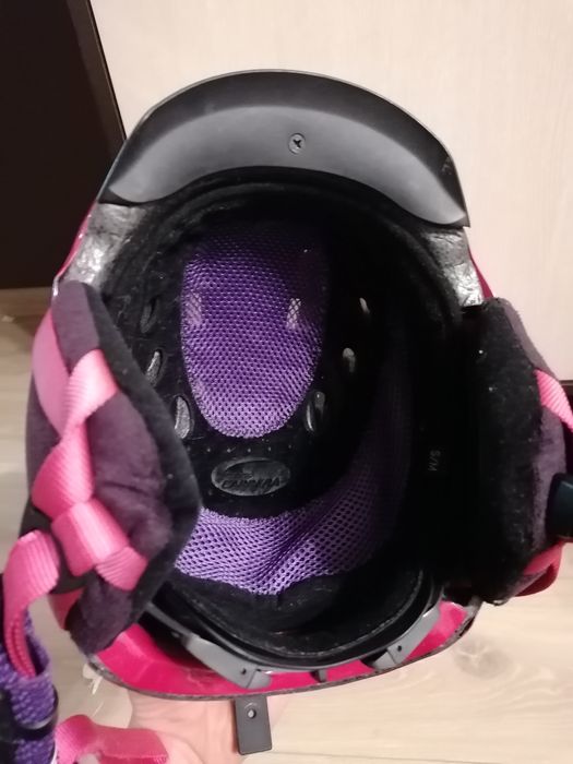 Kask narciarski dziecięcy Carrera S-M