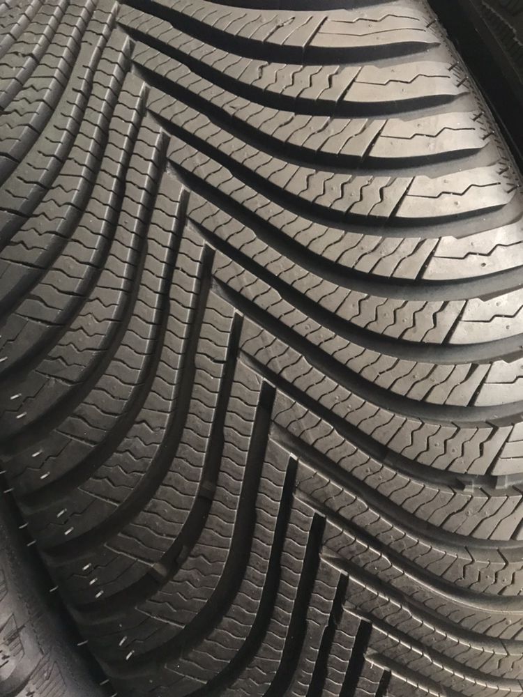 215/55/17 R17 Michelin Alpin A5 4шт зима: 4 000 грн. - Автошини Київ на Olx