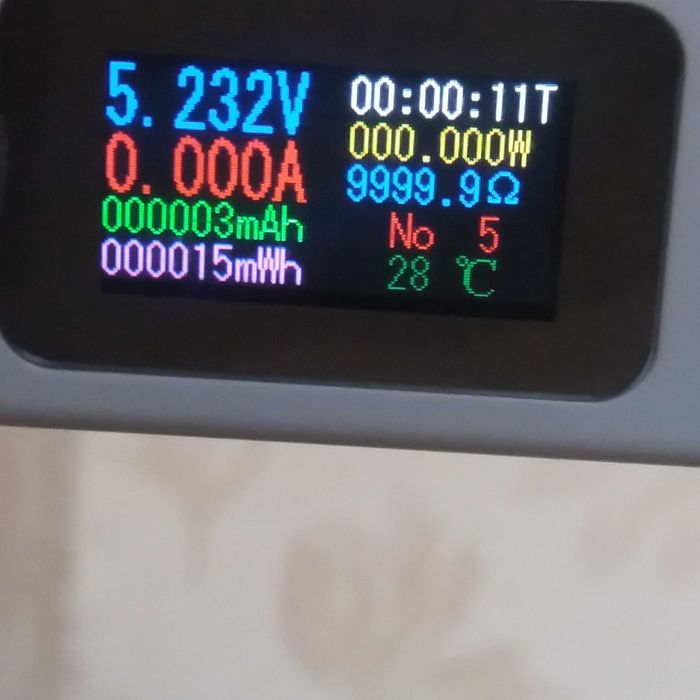 Usb тестер. Измеритель емкости 2303 2302C 2301 1902 085c  отг otg