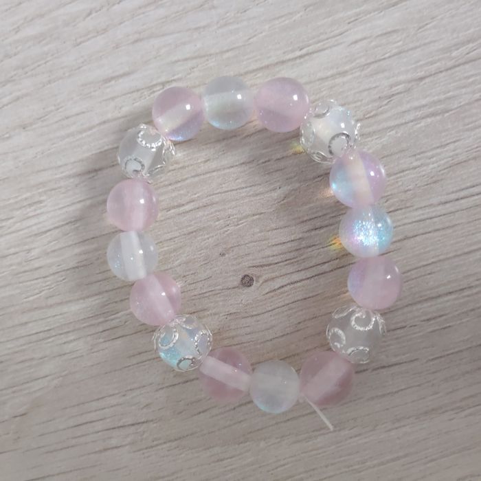 Bransoletka z koralików na gumeczce