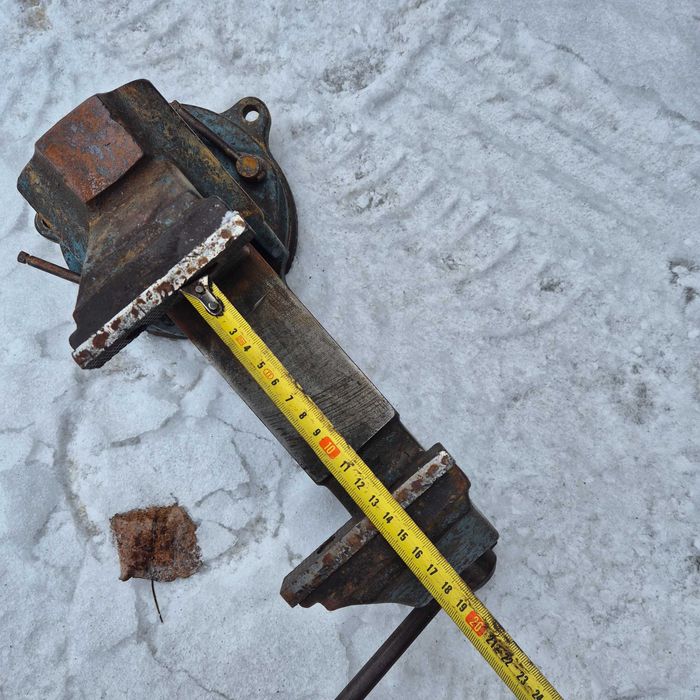 Imadło warsztatowe obrotowe