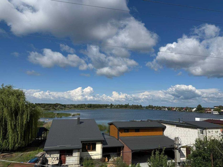 Продаж нового будинку в місті Українка, поруч із водоймою! ,,БЕЗ %