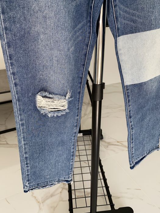 Стильні, жіночі джинси Top Secret (L)