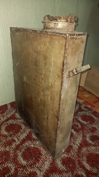 Емкость нержавеющая.