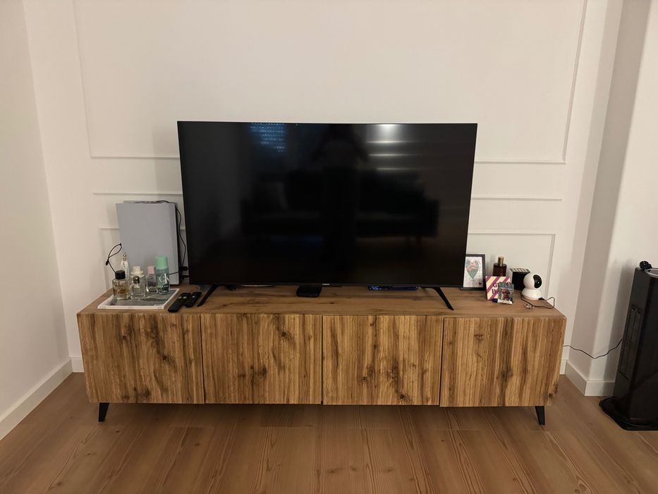 Móvel tv ripado